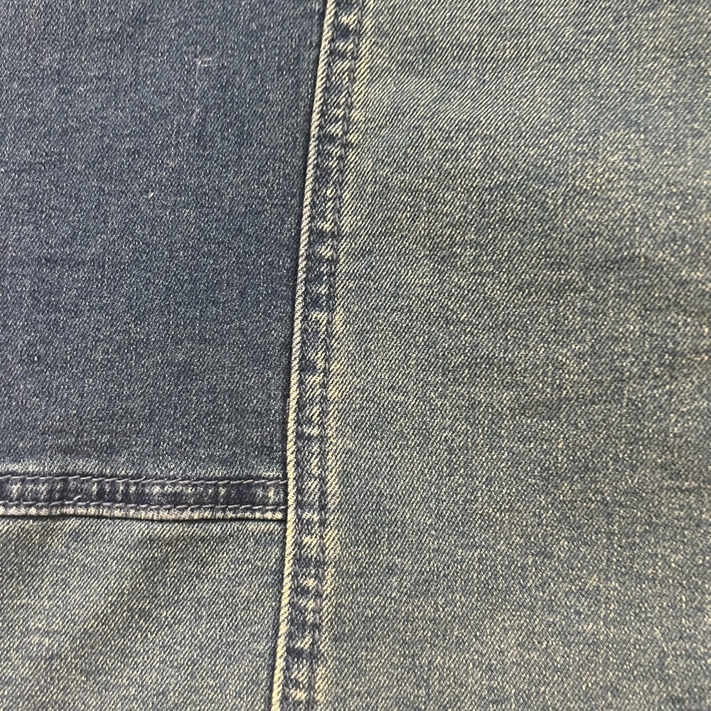 PrettyLittleThing Two-Tone Denim zip button Mini Skirt 12 - Picture 3 of 8